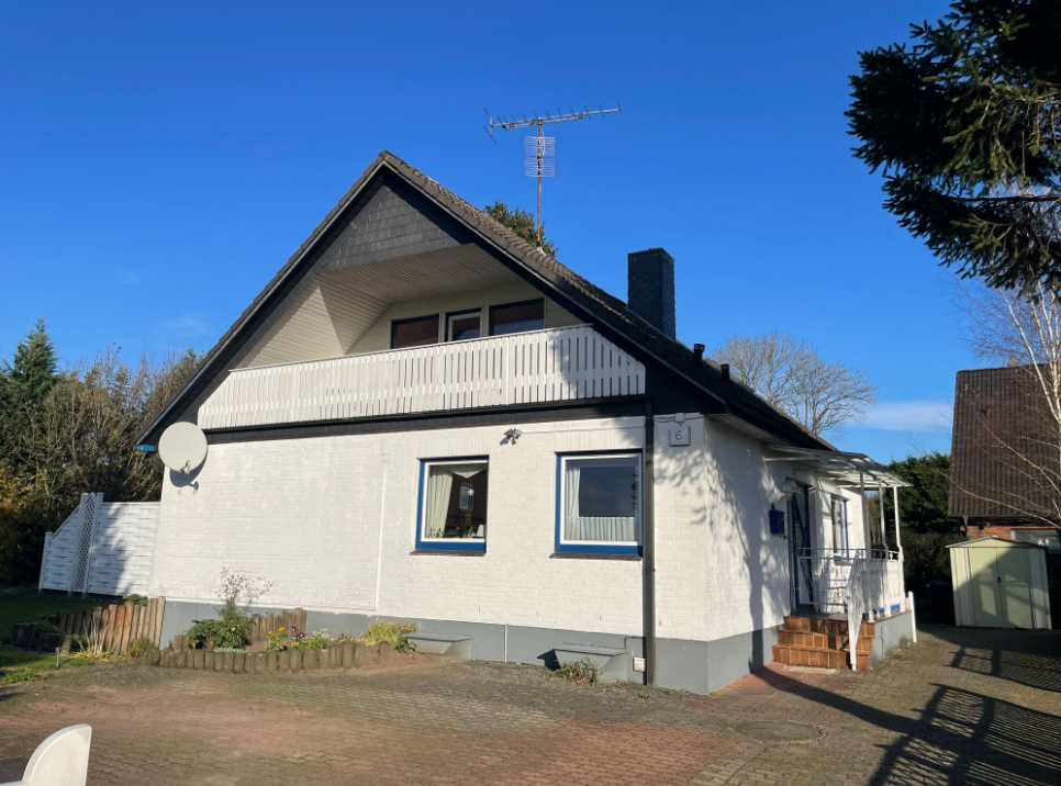 Einfamilienhaus in Fredesdorf mit Einliegerwohnung